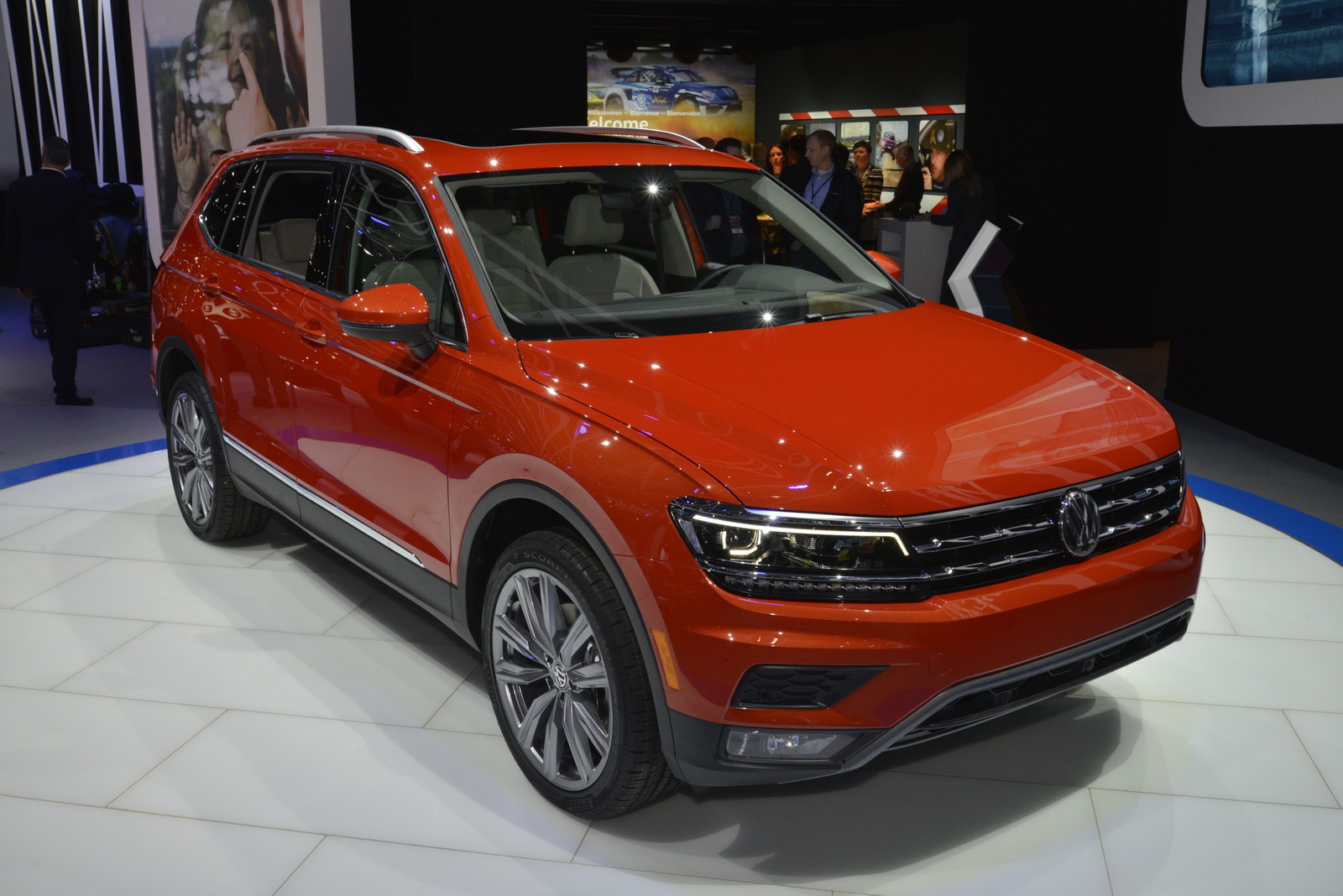 Us Bound 2018 Vw Tiguan Grows In Size Becomes A Seven Seater Photo Gallery