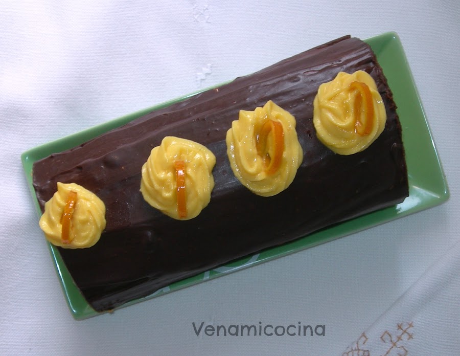 Biscuit Roulé de Naranja y Chocolate