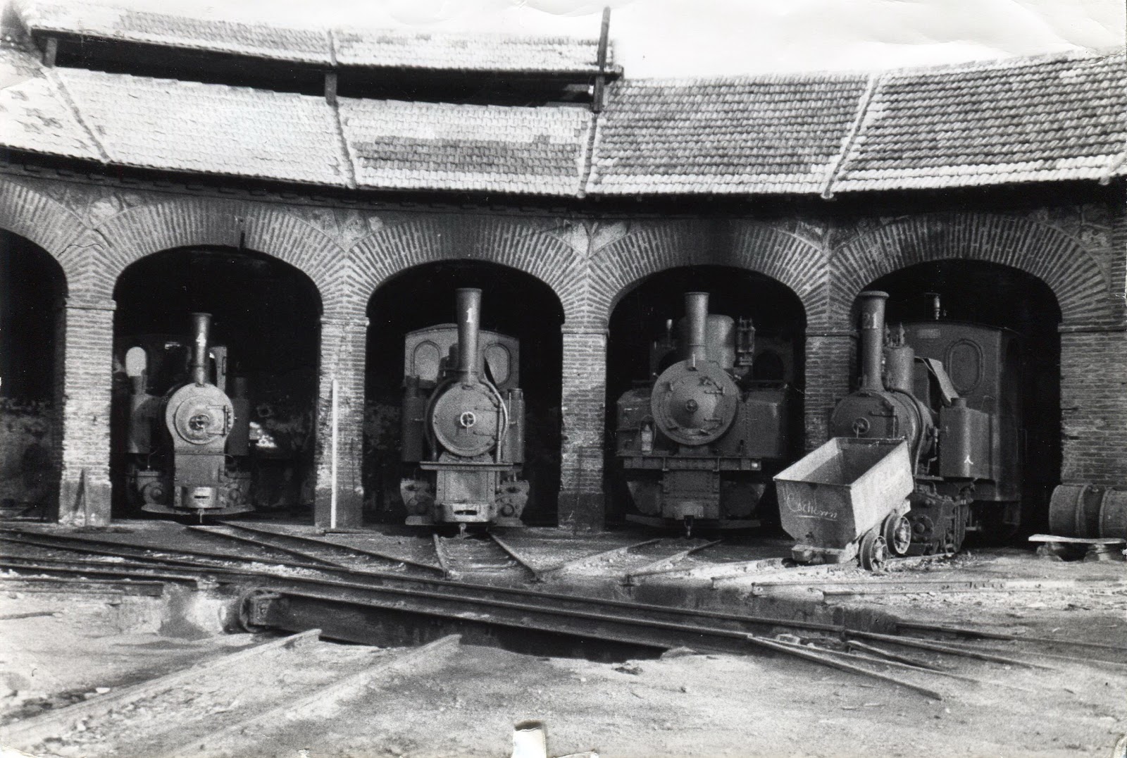 Historias del tren UTRILLAS Historias del tren UTRILLAS