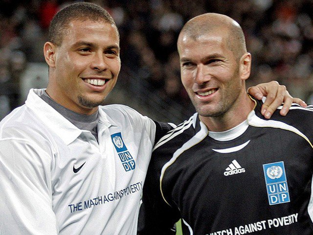 Zidane không nhận mình là HLV xuất sắc