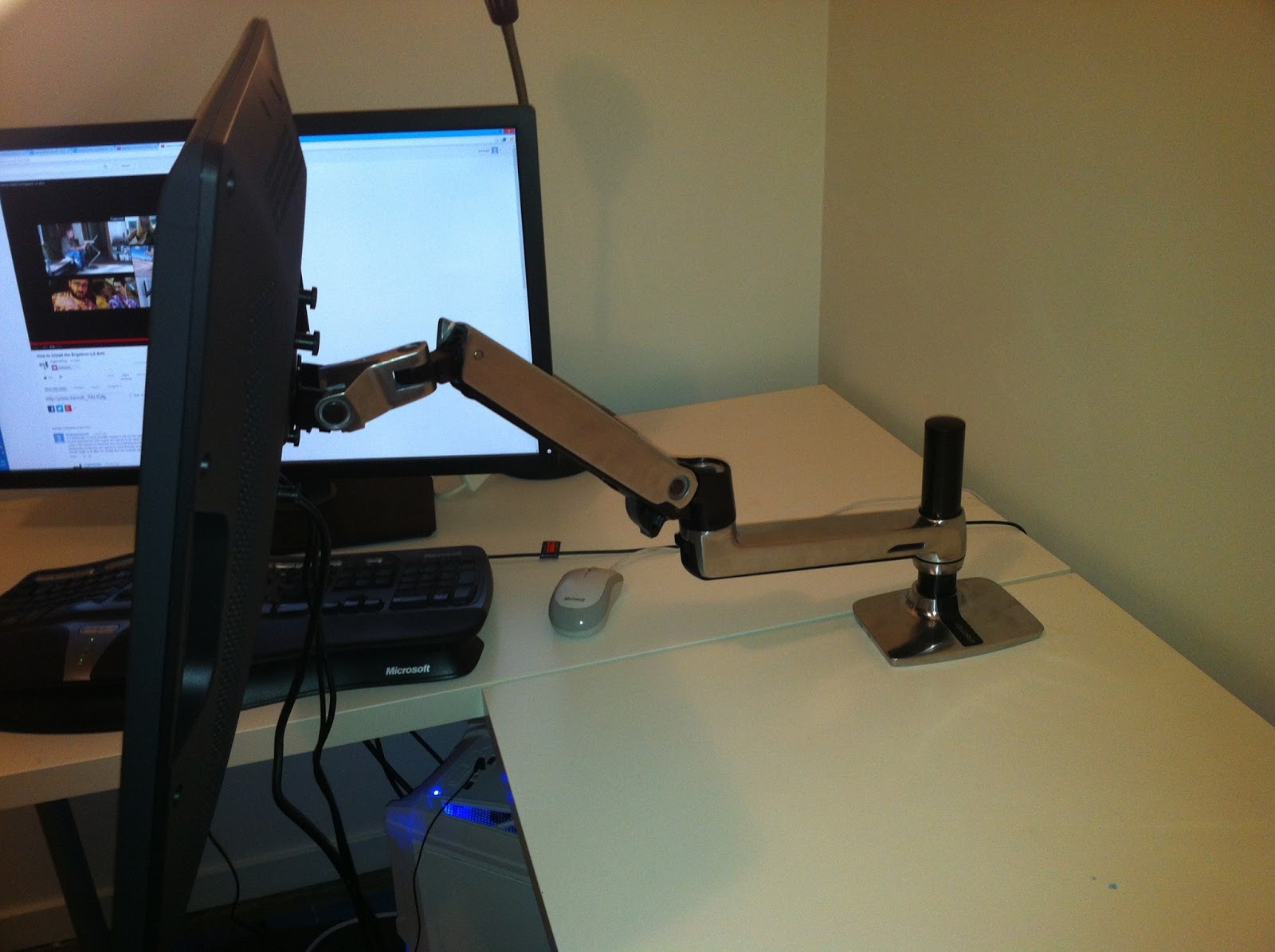 Coding Rocks! Cintiq 22HD with Ergotron LX arm