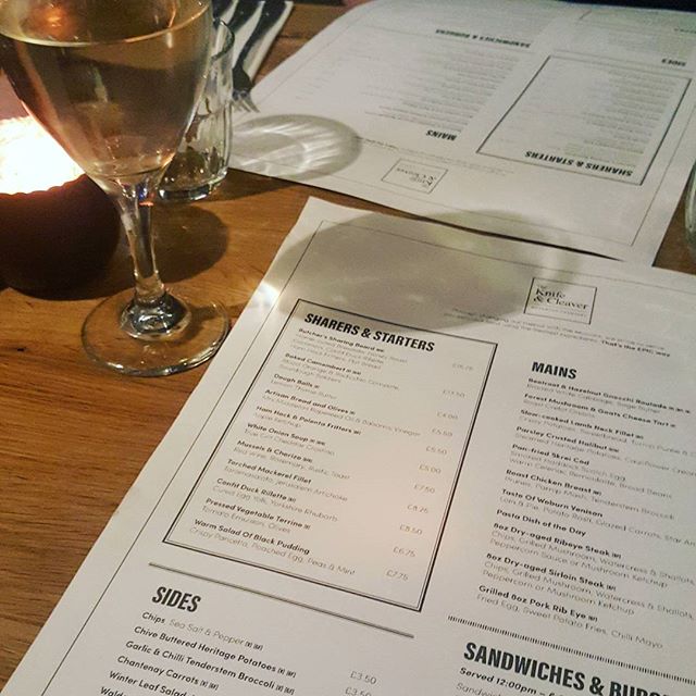 Review The Knife and Cleaver Pub, Hougton Conquest Victoria's