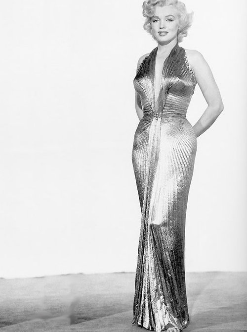 Morningstar Pinup: Marilyn Monroe Gold Lame Dress-Simplified