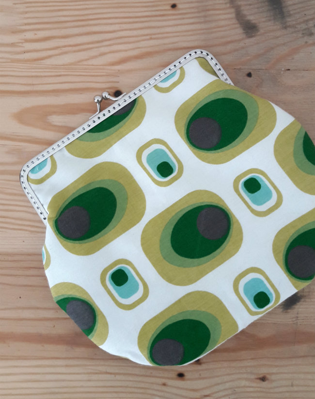 Clasp clutches, retro clasp clutches/ make up bags | by Happy in Red Clasp clutches, retro clasp clutches/ make up bags | by Happy in Red