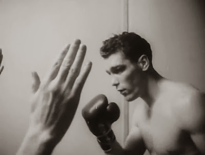 Flick Review < Day of the fight | Stanley Kubrick, 1951 19 Flick Review < Day of the fight | Stanley Kubrick, 1951 Day+of+the+fight++(26)