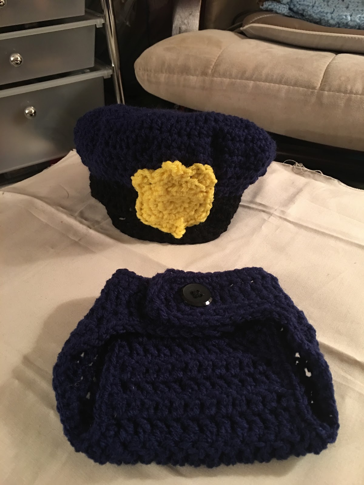 The Perfect Stitch...: Policeman Photo Prop Outfit - Newborn...