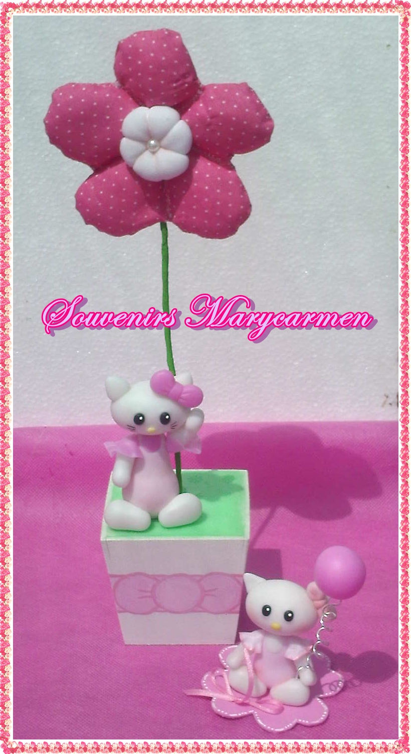 Souvenirs y centro de mesa de Kitty SOUVENIRS MARYCARMEN