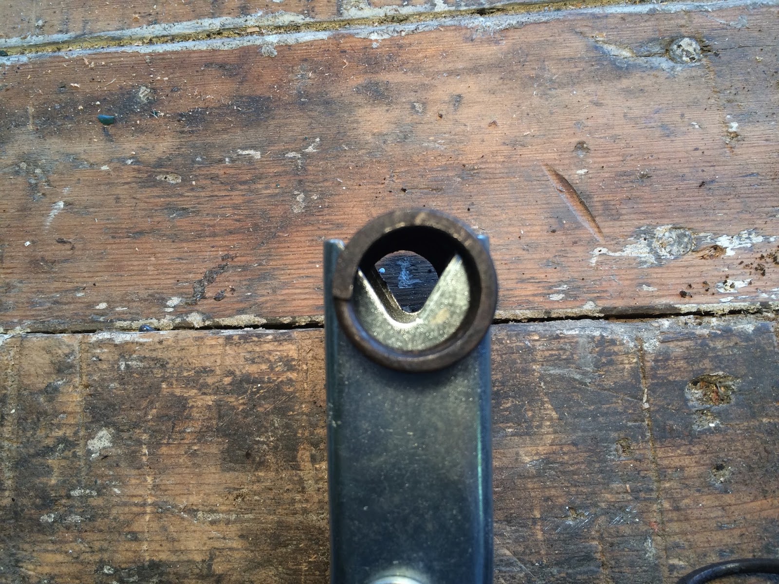 Restoration of a 1968 Citroen DS21bvh Pallas Tool For Compressing