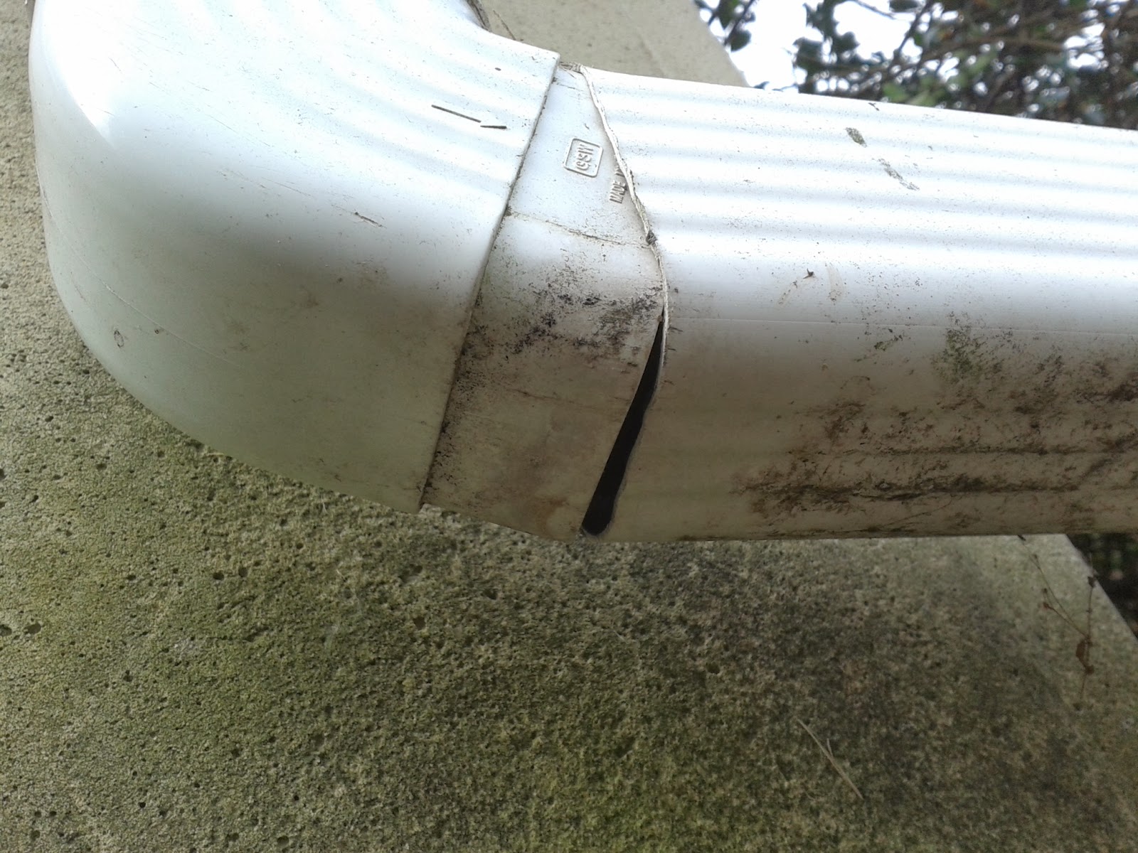 Gutter Cleaning York, PA 2013