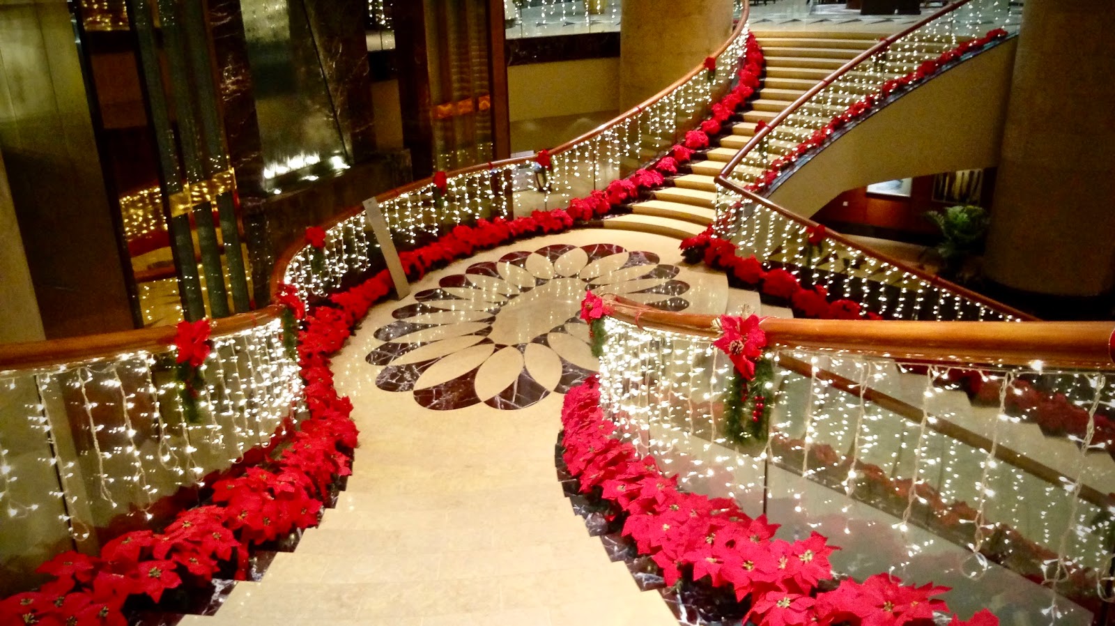 Travel with Angela Lansbury Christmas Lights To See Inside The