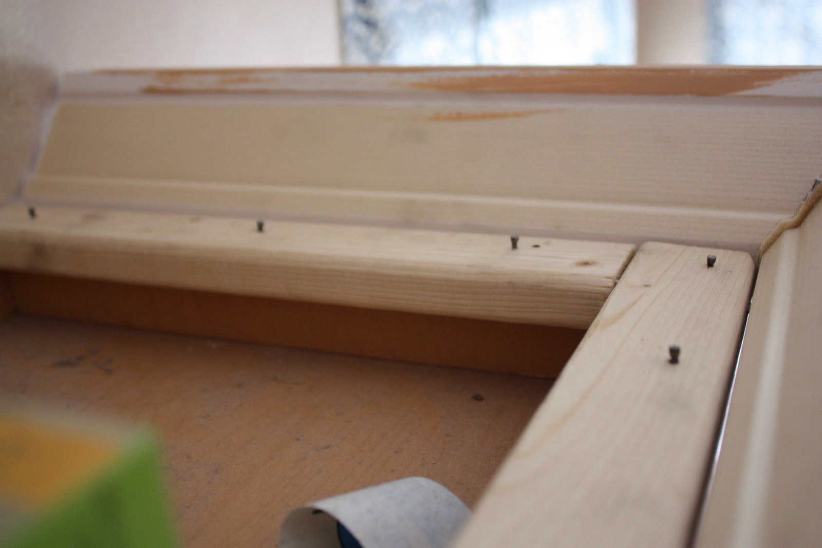 How To Put Crown Moulding On Kitchen Cabinets