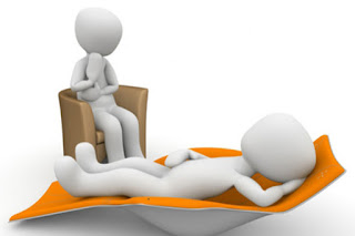 Promessas milagrosas enlatadas seduzem mais do que as aparentes incertezas da psicoterapia.