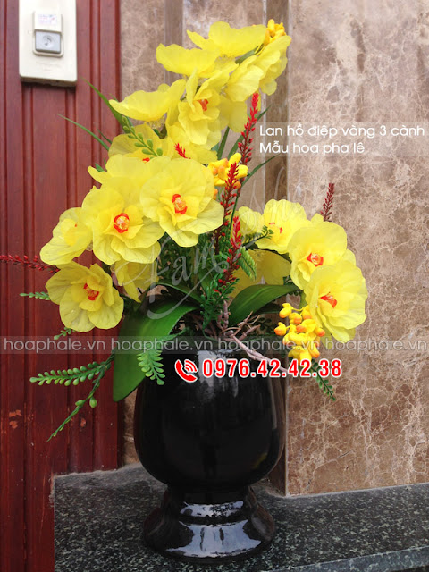 Hoa đá pha lê tại Thanh Lương Hoa da pha le tai Thanh Luong