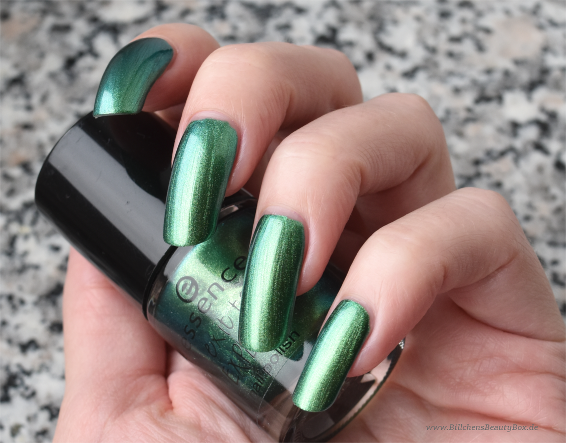 essence - exit to explore Limited Edition - nail polish 'liana's in the jungle'