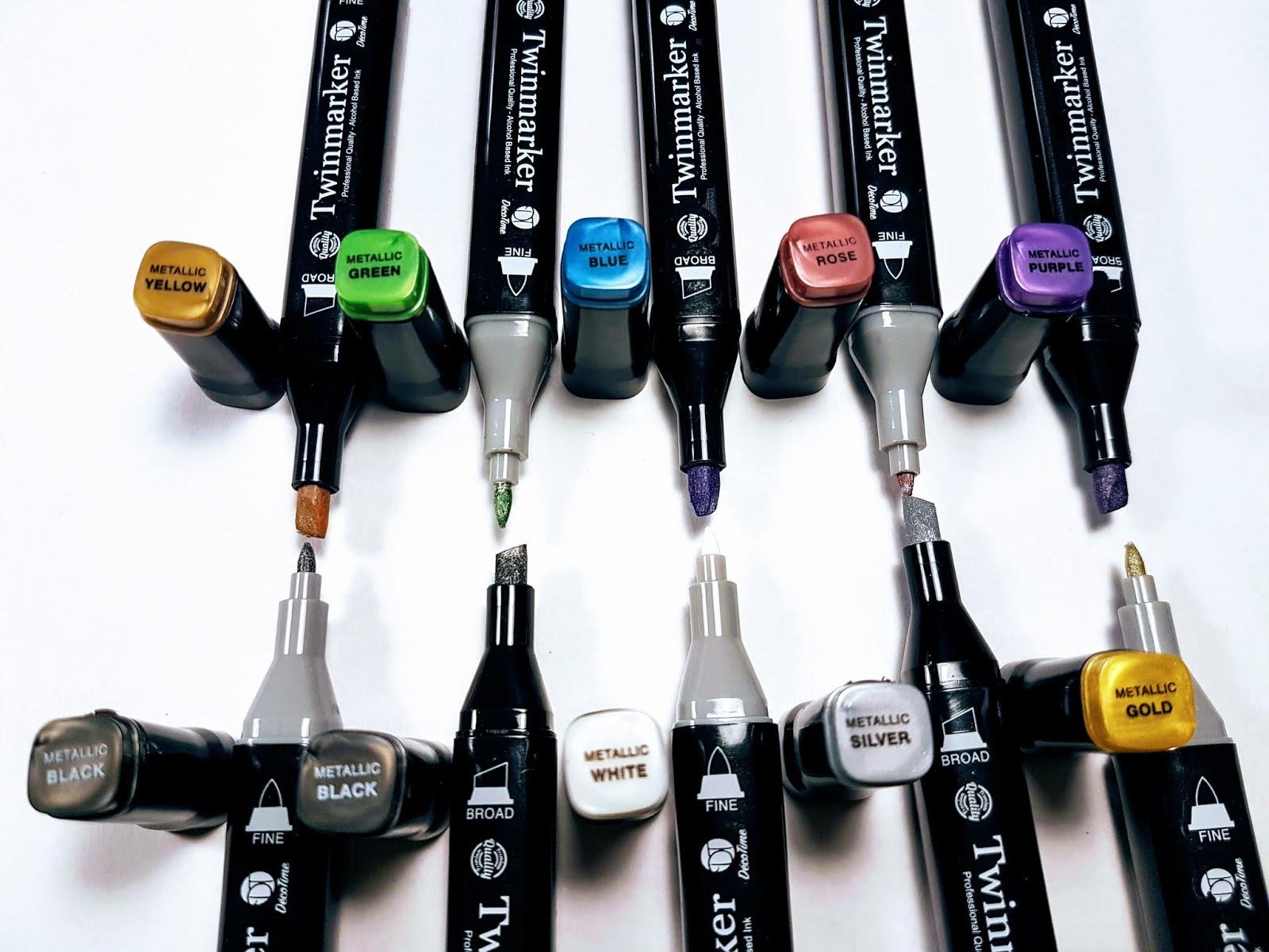 Hobby Alternatief Review Deco Time Metallic Twin Markers