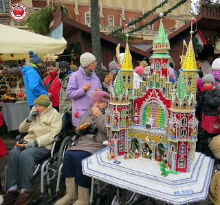 Concurso de belenes de Cracovia en Navidad