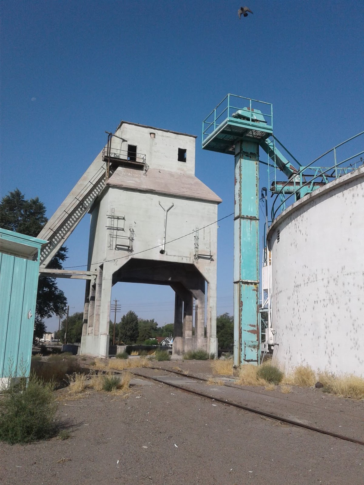 Towns and Nature Glenns Ferry, ID UP Coaling Tower