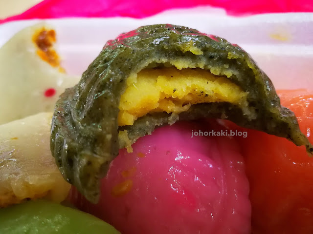 Dong Hong Traditional Kueh. Sri Tebrau Hawker Centre 东鸿糕粿.大马小贩中心 Dong-Hong-Traditional-Kueh-Sri-Tebrau-Hawker -Centre-东鸿糕粿.大马小贩中心