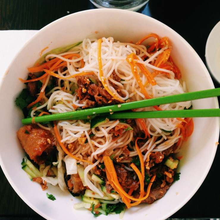 Hai Lúa Vietnamese food Paris