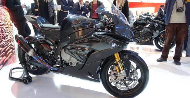2018 BMW HP4 Race Prototype Review 2018 BMW HP4 Race Prototype Review
