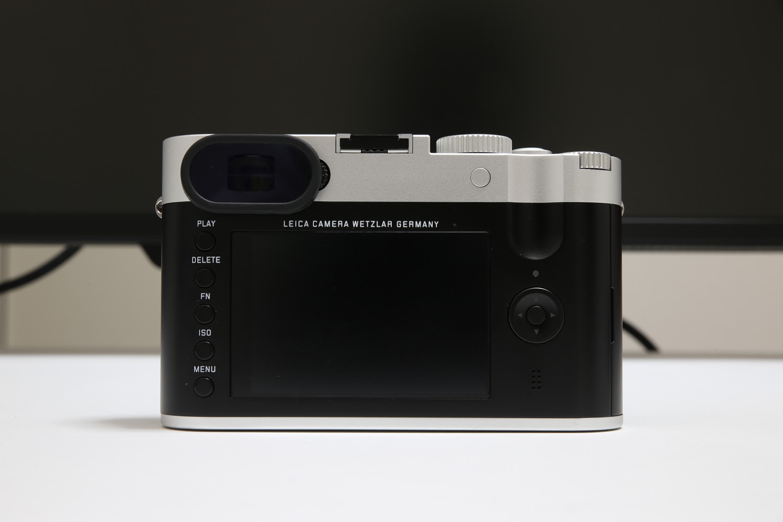 Leica Q開封レビュー。デザインはもちろん使い勝手もかなり向上したライカコンデジ - ゆうのひとりごと