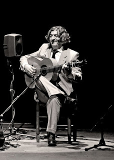 MORAITO COMO LA MAYORÍA DE ARTISTAS DE JEREZ VIERON A MANUEL AGUJETAS COMO LO QUE ERA POR SU CANTE. UN DIOS FLMENCO MORAITO COMO LA MAYORÍA DE ARTISTAS DE JEREZ VIERON A MANUEL AGUJETAS COMO LO QUE ERA POR SU CANTE. UN DIOS FLMENCO