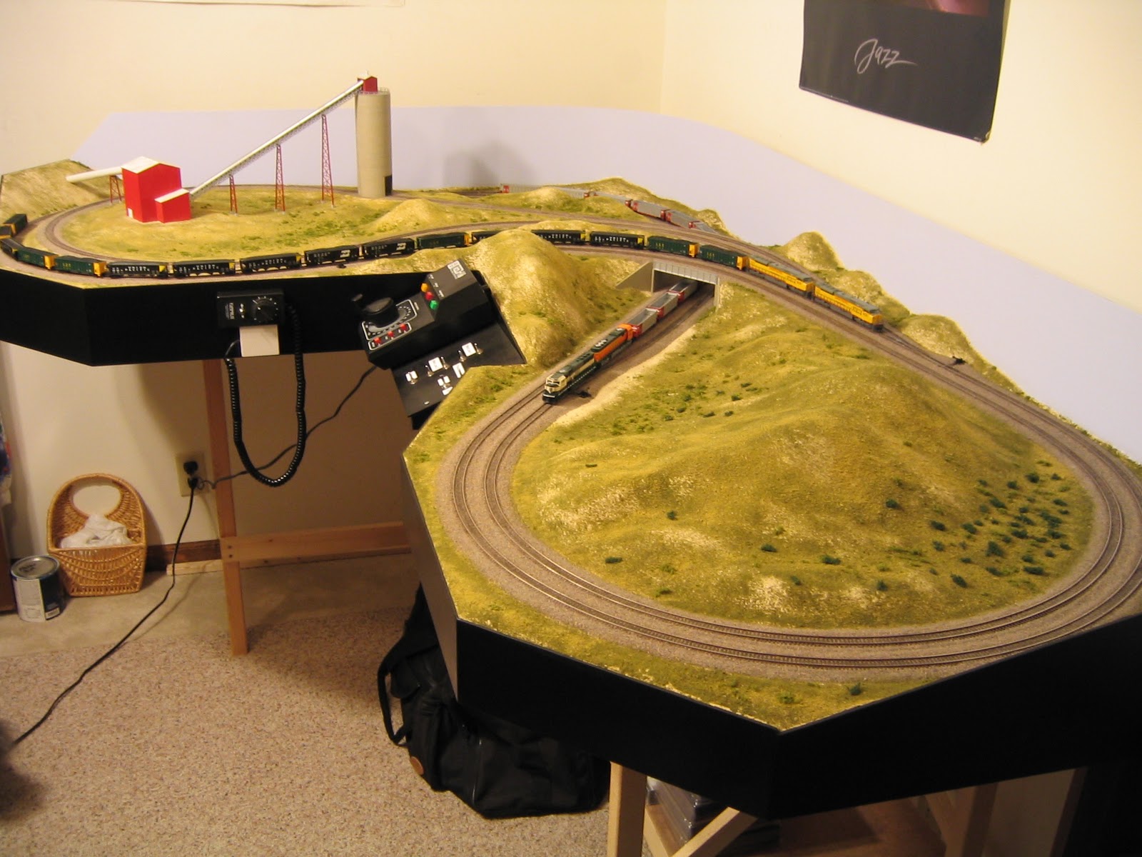 N Scale Train Track