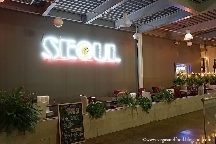 Seoul waffle pizza Koreatown (CLOSED) Vegas and Food