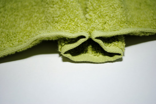 How to make a frog hooded towel