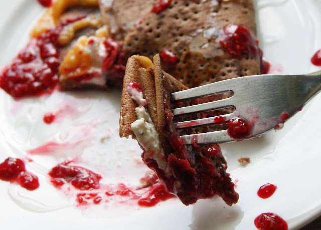 Czekoladowe naleśniki bez glutenu