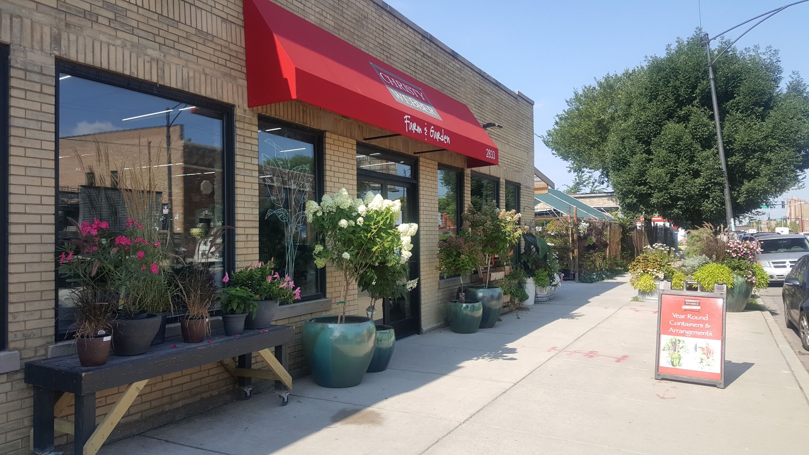 The Chicago Real Estate Local Do your yard right at Christy ber