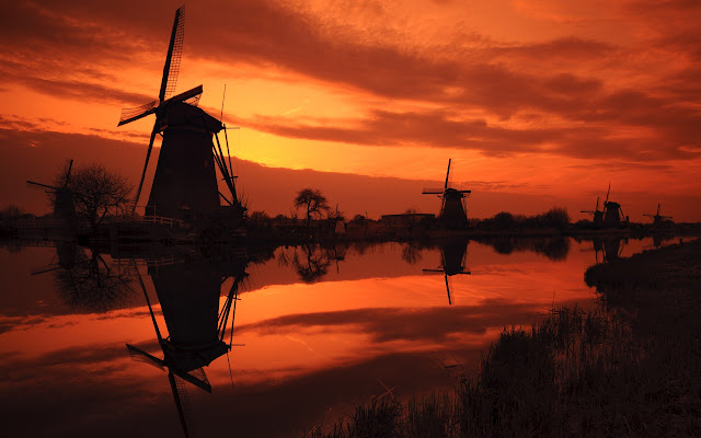 kinderdijk sunset kinderdijk sunset