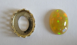 14k bezel setting with opal