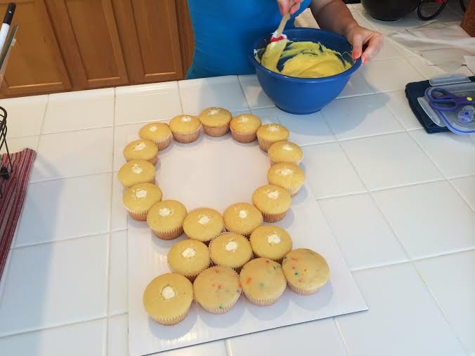 Erin's Edible Indulgences Pull Apart Engagment Ring Cake