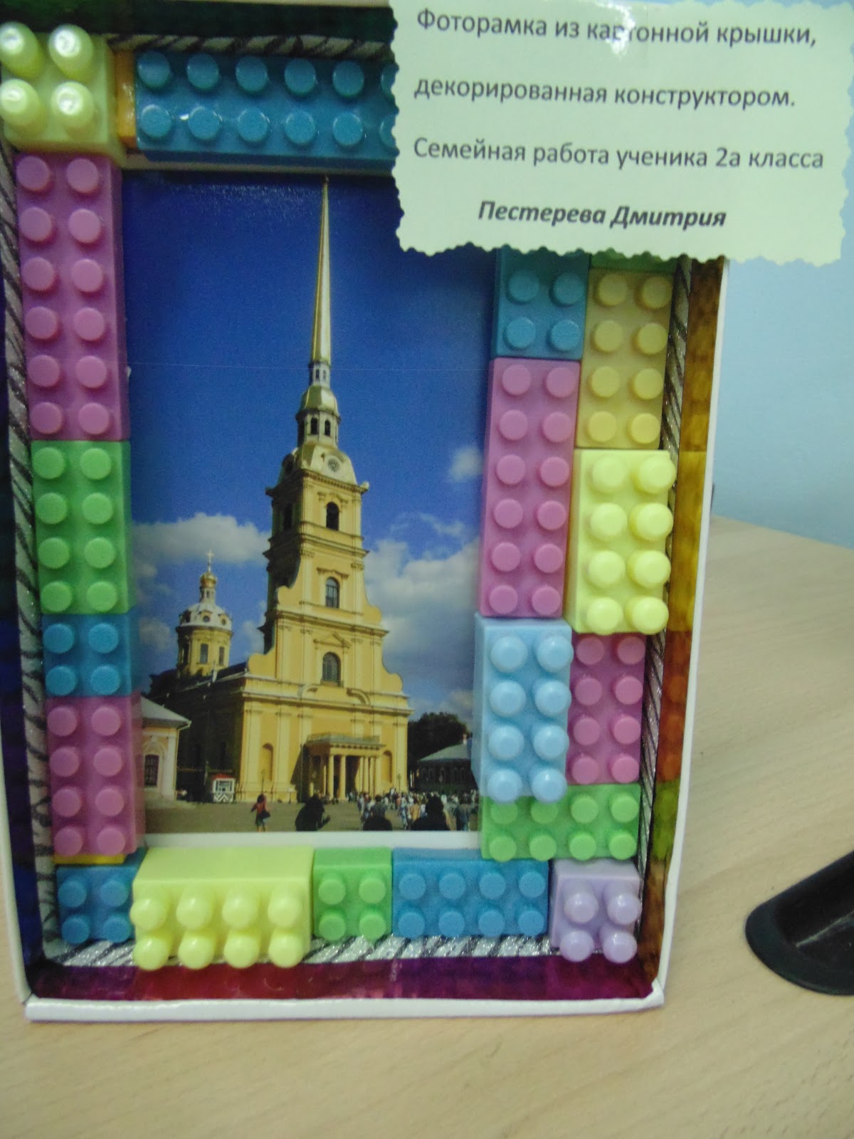 Поделки из мусора про Санкт-Петербург
