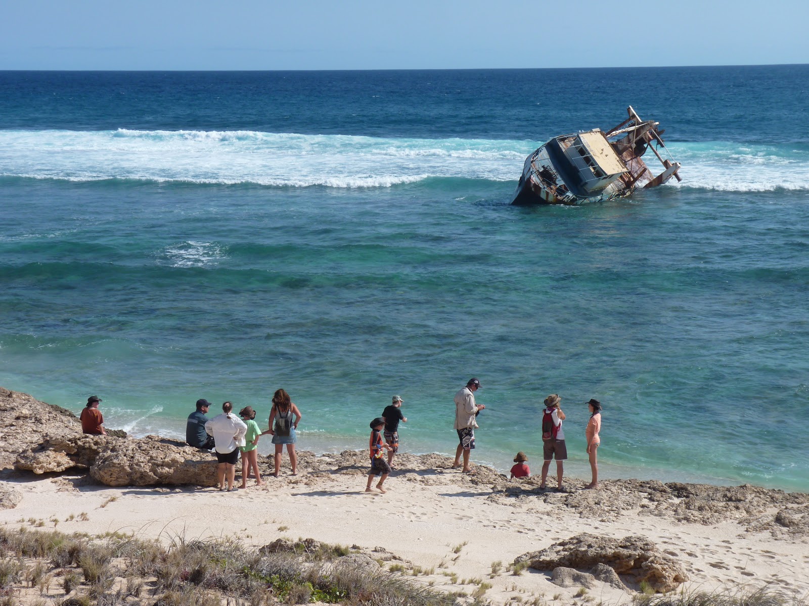 A Prado, Patrol, 6 kids and Oz: Quobba station 