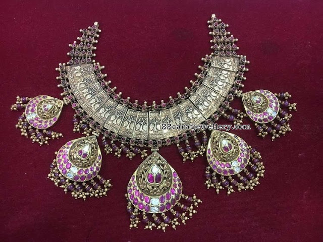 Heavy Antique Peacock Choker with Kundan Heavy Antique Peacock Choker with Kundan