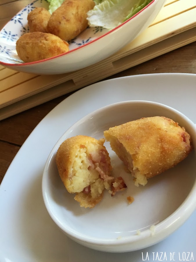 bombita-de-patata-con-bacon-primer-plano