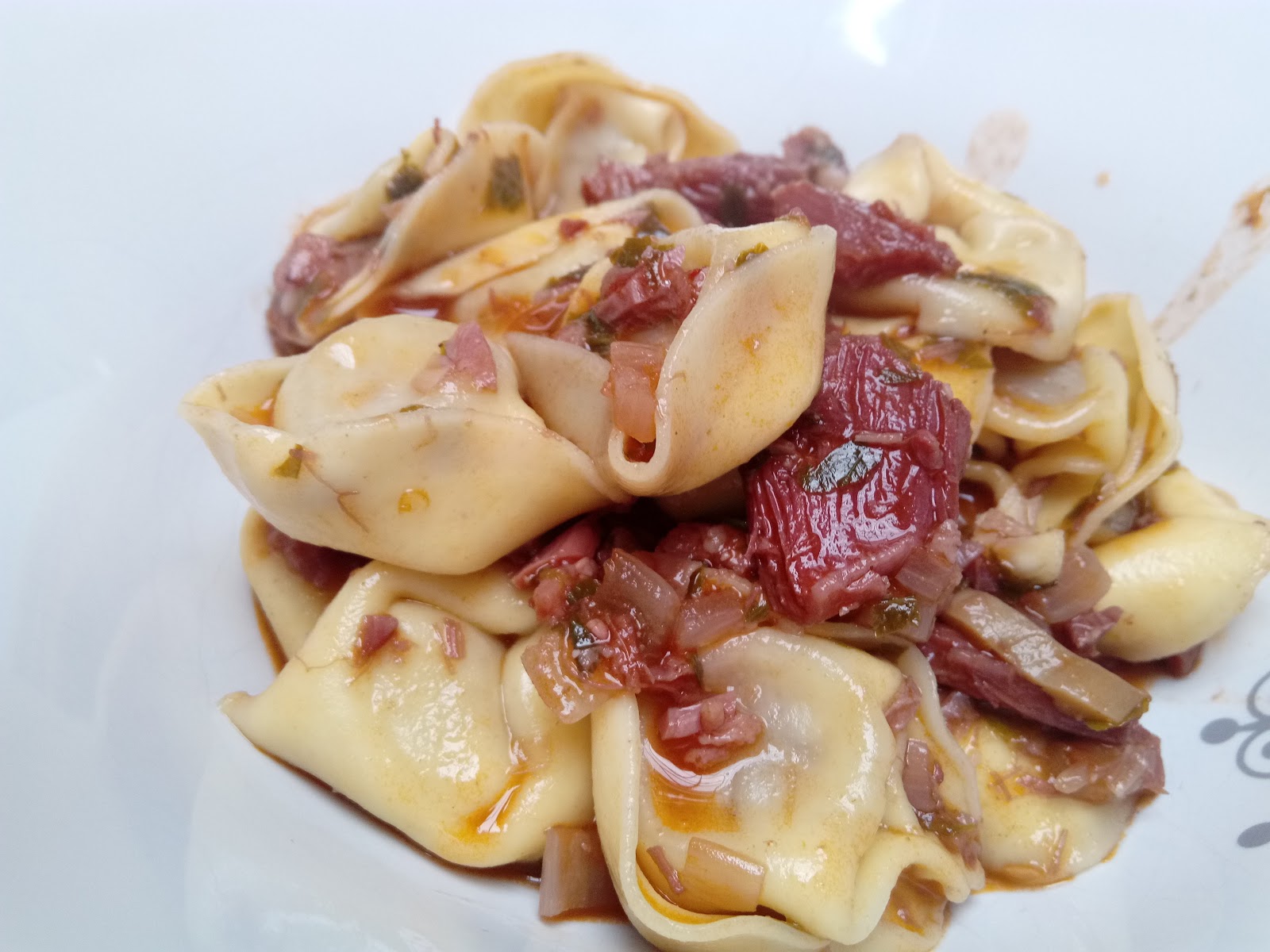 Tortellini prosciutto crudo al climbias.
