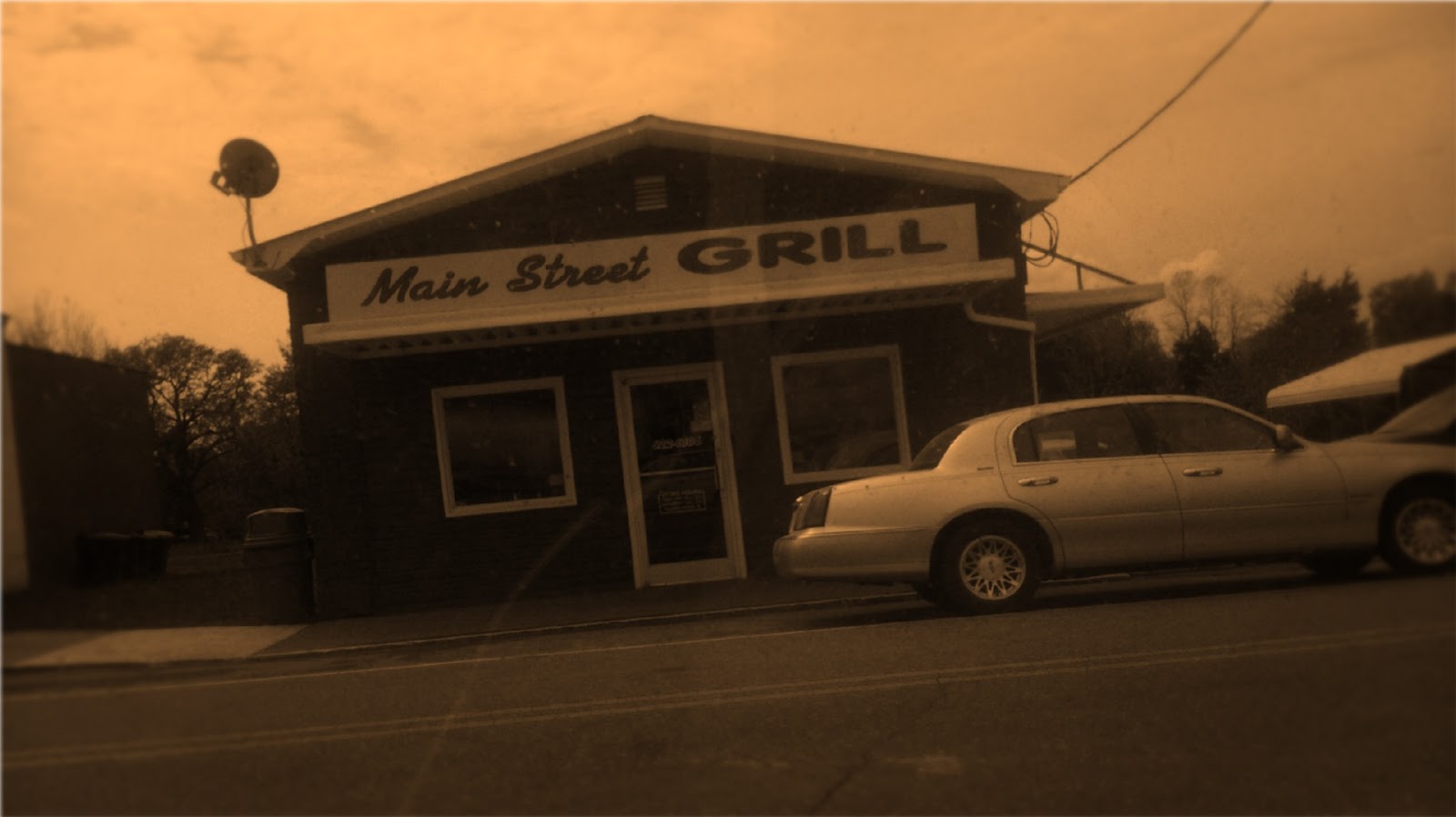 Main Street Grill - Best Restaurant in Town