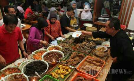 Wisata kuliner Purwakarta ada setiap malam minggu - GALERY INFO MENARIK