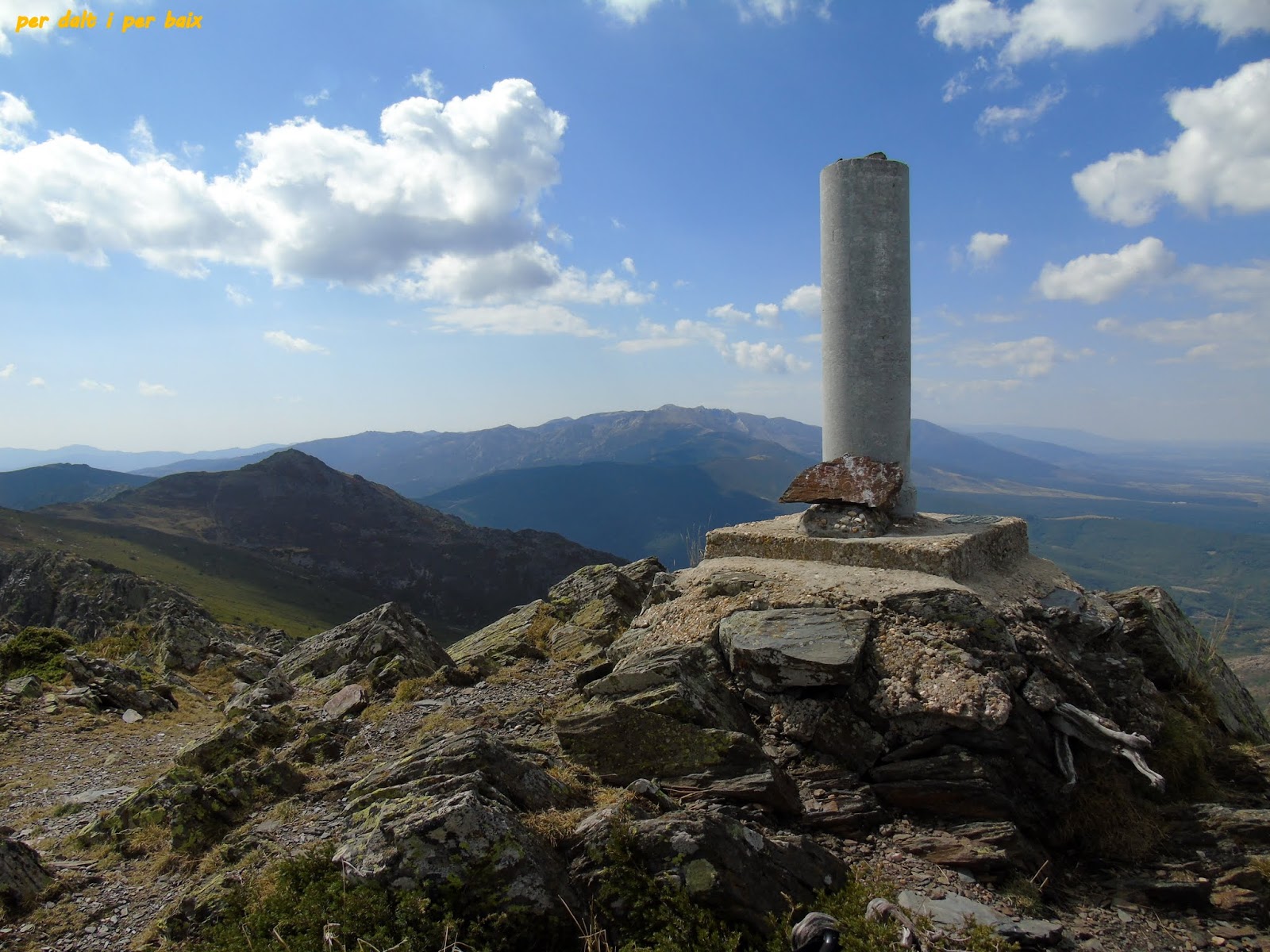 Sierra de Ayllón Ascensión a la Buitrera (2038 m.) Per Dalt i Per Baix