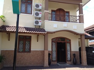 Larasati Guest House