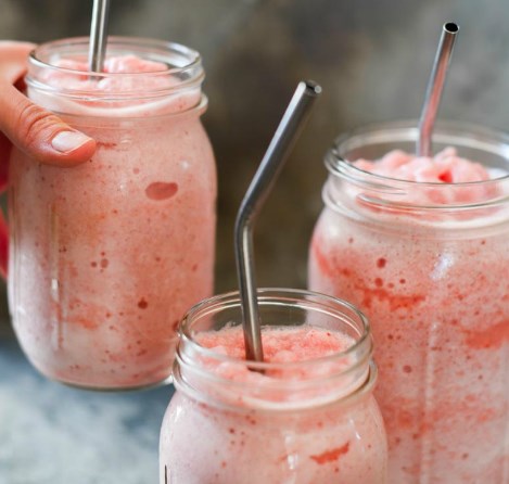 Frosted Strawberry Lemonade – Dairy Free, Sugar Free Frosted Strawberry Lemonade – Dairy Free, Sugar Free