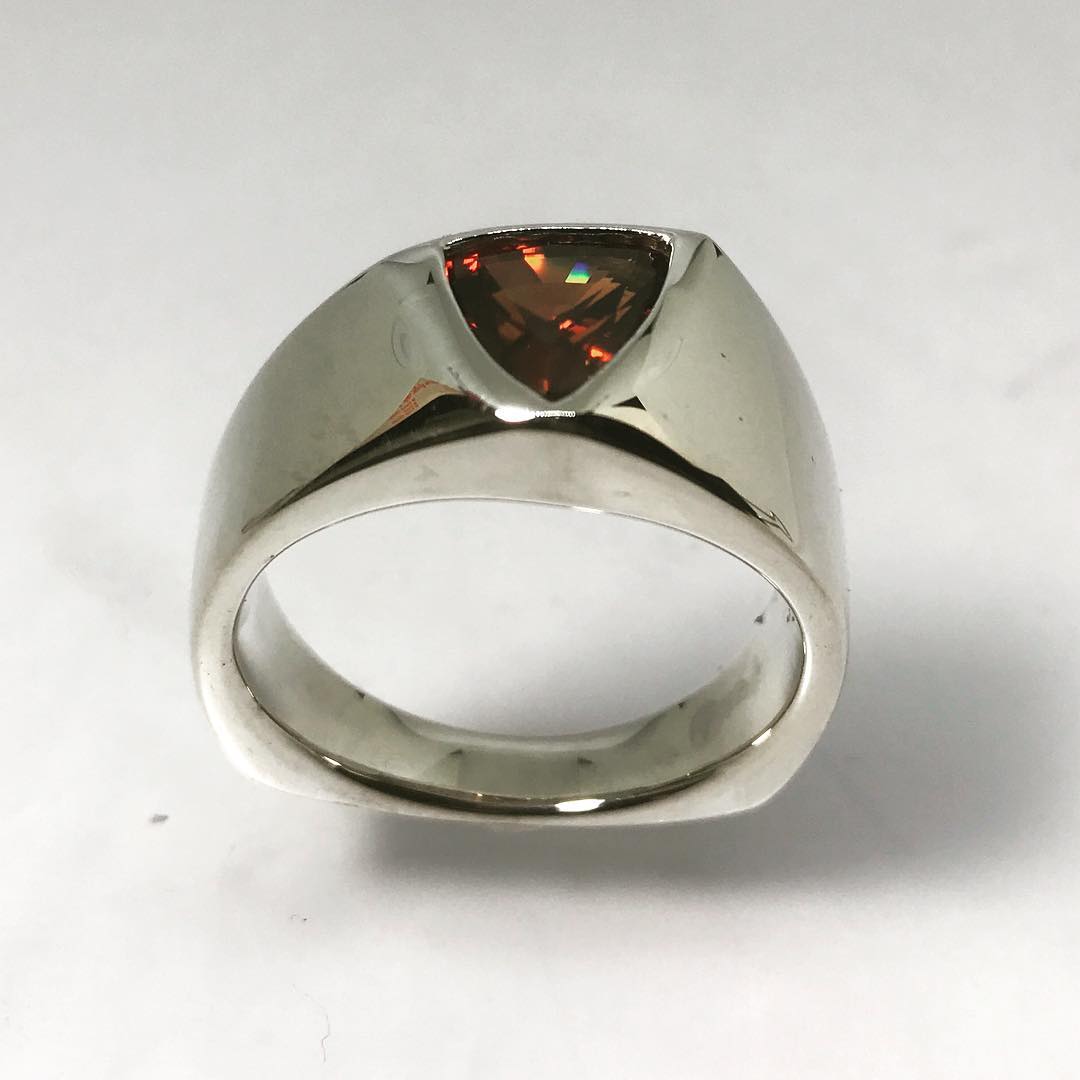 34 Aneka Ragam Foto Gambar Cincin Terbaru Cantik, Membuat Kalian Ingin Langsung Beli 34 Aneka Ragam Foto Gambar Cincin Terbaru Cantik, Membuat Kalian Ingin Langsung Beli