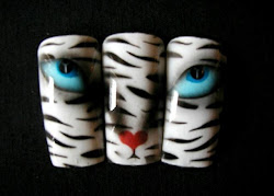 nail designs nails airbrush cat zebra acrylic magic coolnailsart cool 2009 labels posted airbrushed yahoo