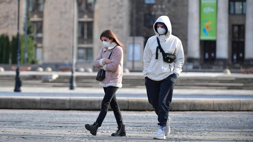 España supera la barrera de 26.000 muertos pese a caída de la cifra diaria de muertos España supera la barrera de 26.000 muertos pese a caída de la cifra diaria de muertos