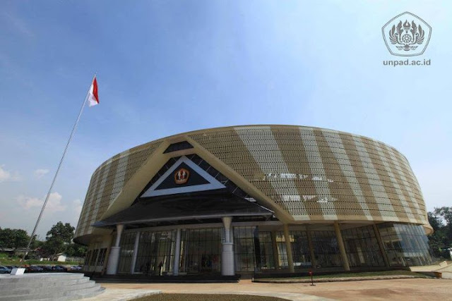 urutan universitas terbaik di indonesia urutan universitas terbaik di indonesia