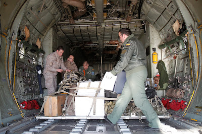 Los dos aviones ‘Hércules’ llegan a la base norteamericana de McDill (Florida).