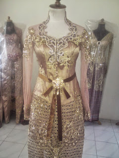 Model Baju Kebaya Untuk Wisuda